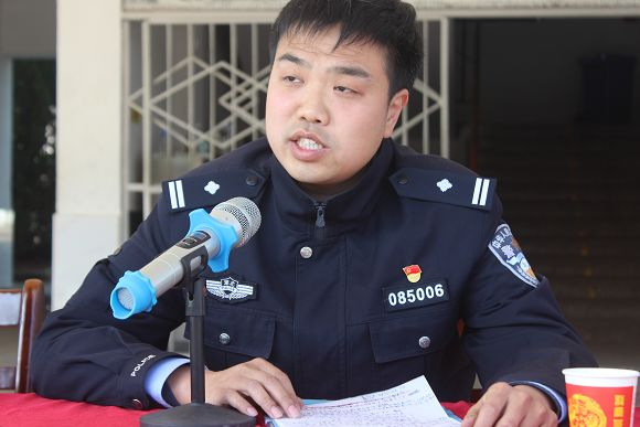 广水交警：一堂“接地气”的交通安全宣讲课备受追捧！