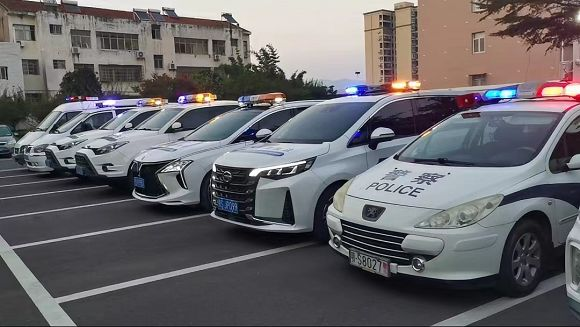 推进城市创卫规范行车秩序，广水市四部门联合开展厢式三轮、电动四轮车专项整治