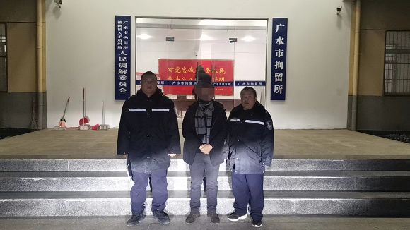 广水交警“精准查控”伪造变造车牌违法驾驶人